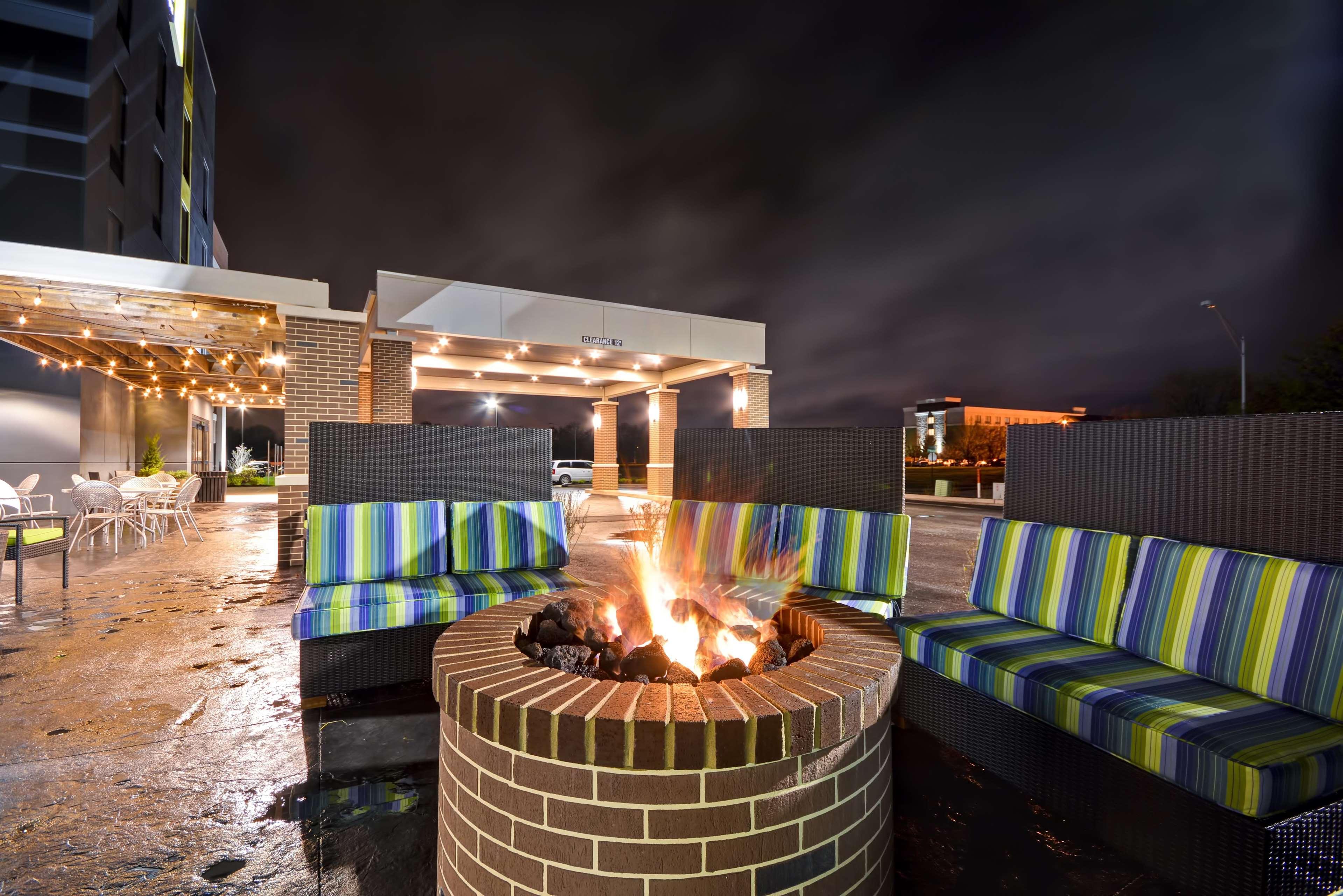 Home2 Suites By Hilton Evansville Dış mekan fotoğraf